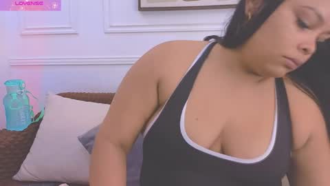 Snapshot of daisy_price chatting on April 2026 10:07:02 AM Daisy Price online show from April 2026 10:07:02 AM