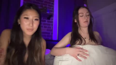 Snapshot of daisykimvip chatting on February 2025 06:42:01 AM Daisy Kim online show from February 2025 06:42:01 AM