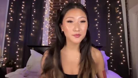 Snapshot of daisykimvip chatting on March 2025 02:15:02 AM Daisy Kim online show from March 2025 02:15:02 AM