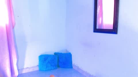 VALENTINA  online show from November 2025 08:18:01 PM