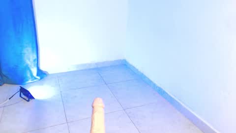 VALENTINA  online show from December 2025 01:10:02 AM