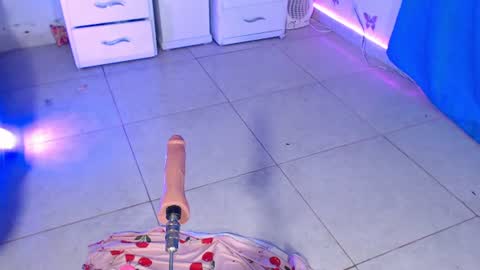 VALENTINA  online show from June 2026 05:42:02 AM