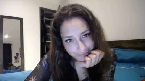 Snapshot of dakota01_ chatting on April 2026 12:33:01 AM IG dakotasofiaa online show from April 2026 12:33:01 AM