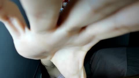 Daniela online show from September 2025 04:31:02 PM