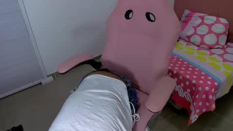 DAKOTA online show from December 2025 04:08:02 AM