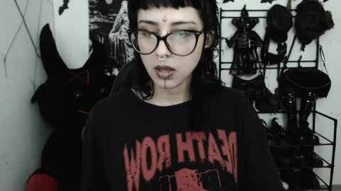 Snapshot of dakota_krall_ chatting on April 2026 02:50:02 AM dakota online show from April 2026 02:50:02 AM