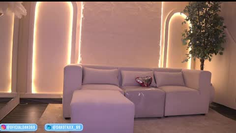 Snapshot of dakota_leex chatting on May 2026 01:34:02 AM dako online show from May 2026 01:34:02 AM