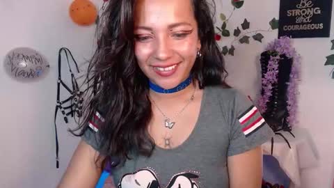 Snapshot of dakota_ro chatting on October 2025 10:00:02 PM Caroliina online show from October 2025 10:00:02 PM