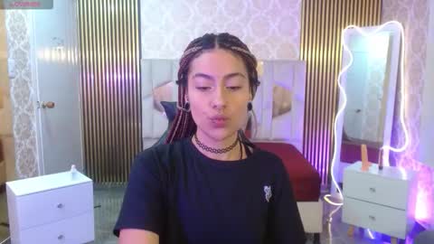 Snapshot of dakota_tay1 chatting on September 2025 12:05:02 PM Dakota online show from September 2025 12:05:02 PM