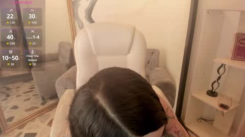 Snapshot of dakotababy_ chatting on May 2026 11:00:01 PM Dakota Baby online show from May 2026 11:00:01 PM