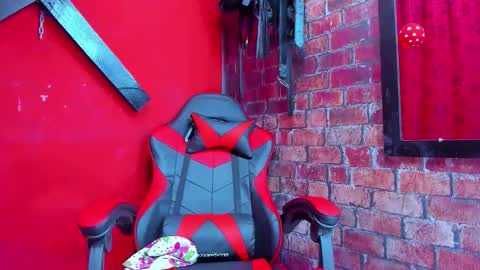 Mariana online show from March 2026 04:51:02 AM