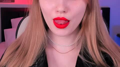 Snapshot of dakotamabs chatting on April 2026 12:10:01 PM Dakota online show from April 2026 12:10:01 PM