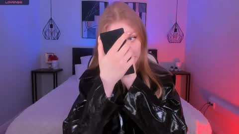 Snapshot of dakotamabs chatting on April 2026 11:53:02 AM Dakota online show from April 2026 11:53:02 AM