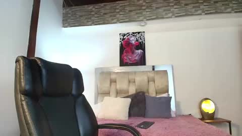 dakotarobbins_ online show from January 2025 07:25:01 PM