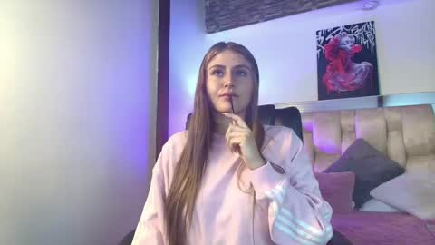 dakotarobbins_ online show from March 2025 08:44:02 PM