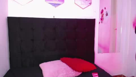 Daakota  online show from March 2026 12:28:01 PM