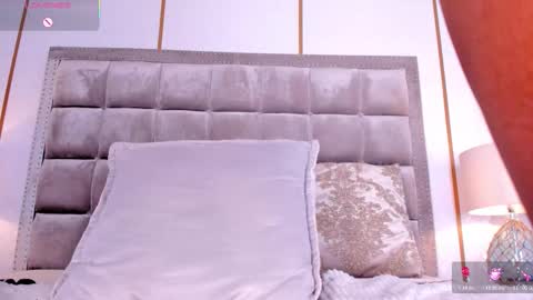 Snapshot of dakotawangi chatting on February 2026 06:40:02 AM online show from February 2026 06:40:02 AM