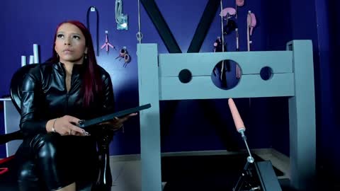 Snapshot of dakotha_90 chatting on December 2024 02:42:02 PM dakotha online show from December 2024 02:42:02 PM