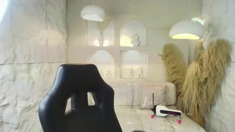 Dakotha  online show from April 2026 03:07:02 AM