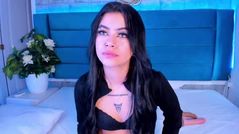   online show from January 2025 01:49:01 PM