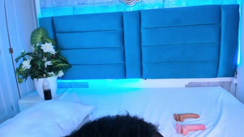   online show from January 2025 05:21:01 PM