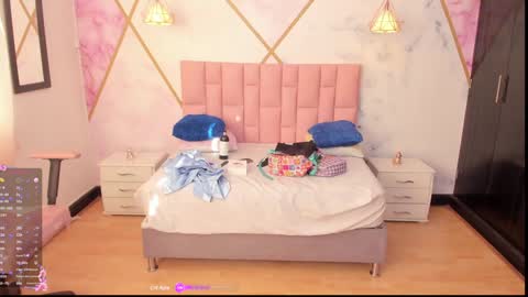 Liz online show from January 2025 12:17:01 PM