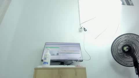  Ren  online show from November 2025 12:16:02 AM