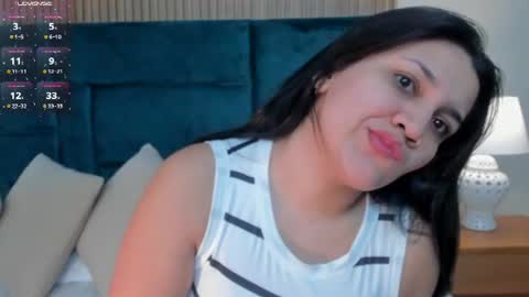 Snapshot of dalia_alissa chatting on June 2026 12:22:01 PM Violeta online show from June 2026 12:22:01 PM