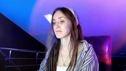 Dalia  online show from January 2025 10:28:01 AM