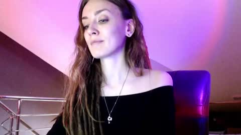 Dalia  online show from January 2025 09:15:01 AM