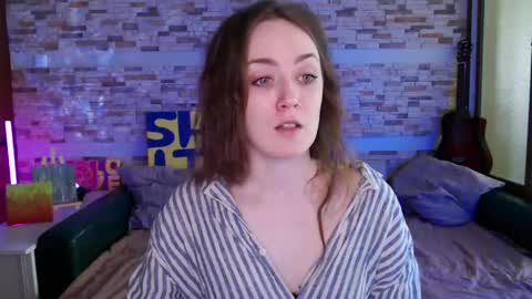 Dalia  online show from April 2026 10:32:01 AM