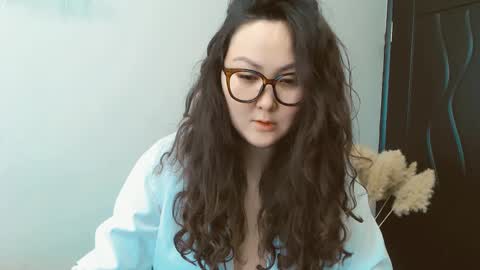 Snapshot of dalidayes chatting on December 2024 05:39:02 AM Dali online show from December 2024 05:39:02 AM