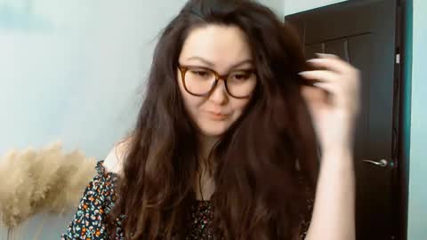 Snapshot of dalidayes chatting on March 2025 05:59:02 AM Dali online show from March 2025 05:59:02 AM