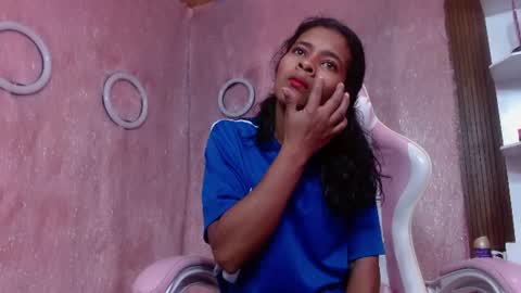 dalila online show from July 2026 07:27:02 PM