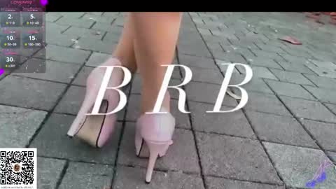 Snapshot of dalila_oficials chatting on March 2025 05:40:01 AM online show from March 2025 05:40:01 AM