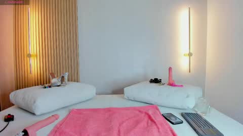 Snapshot of dalila_sette chatting on April 2026 11:34:01 AM dalila sette online show from April 2026 11:34:01 AM