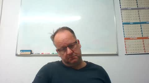 dallastxguy74 online show from December 2024 04:11:01 AM