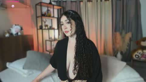 Snapshot of dalylarose chatting on June 2026 01:31:01 PM Dalyla online show from June 2026 01:31:01 PM