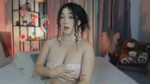 Snapshot of dalylarose chatting on July 2026 01:25:01 PM Dalyla online show from July 2026 01:25:01 PM