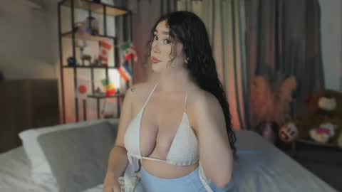 Snapshot of dalylarose chatting on July 2026 01:13:01 PM Dalyla online show from July 2026 01:13:01 PM