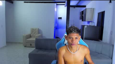 damar_felipe online show from February 2025 09:19:01 AM
