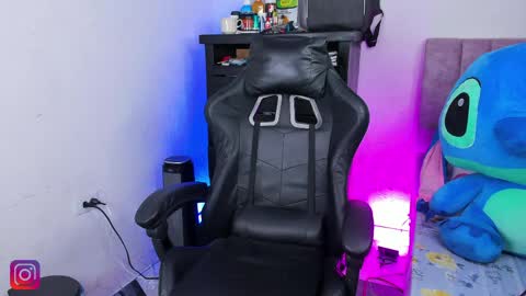 Snapshot of damar_felipe chatting on May 2026 09:00:01 PM damar_felipe online show from May 2026 09:00:01 PM