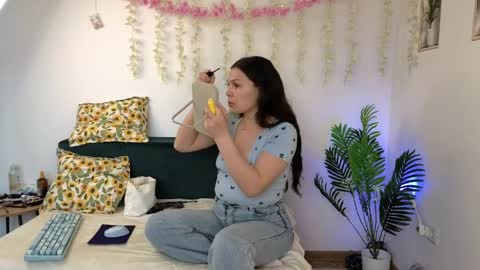 Snapshot of damedefeu chatting on April 2026 08:58:01 AM damedefeu online show from April 2026 08:58:01 AM