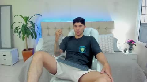 DAMIAN online show from January 2025 12:29:01 PM