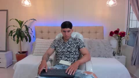 DAMIAN online show from January 2025 12:35:01 PM