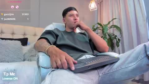 DAMIAN online show from September 2025 02:55:02 PM