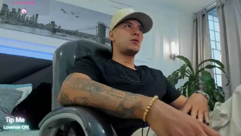 DAMIAN online show from January 2026 01:05:01 PM