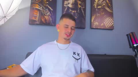 Damian Oliver online show from February 2026 06:26:01 AM