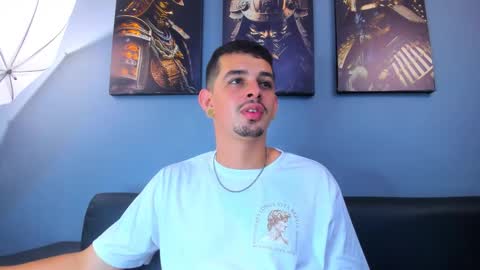 Snapshot of damian__oliver chatting on March 2026 05:56:02 AM Damian Oliver online show from March 2026 05:56:02 AM