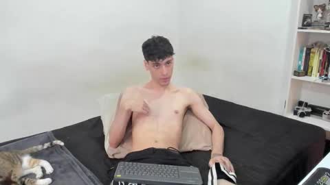 Damian online show from March 2026 08:04:02 PM